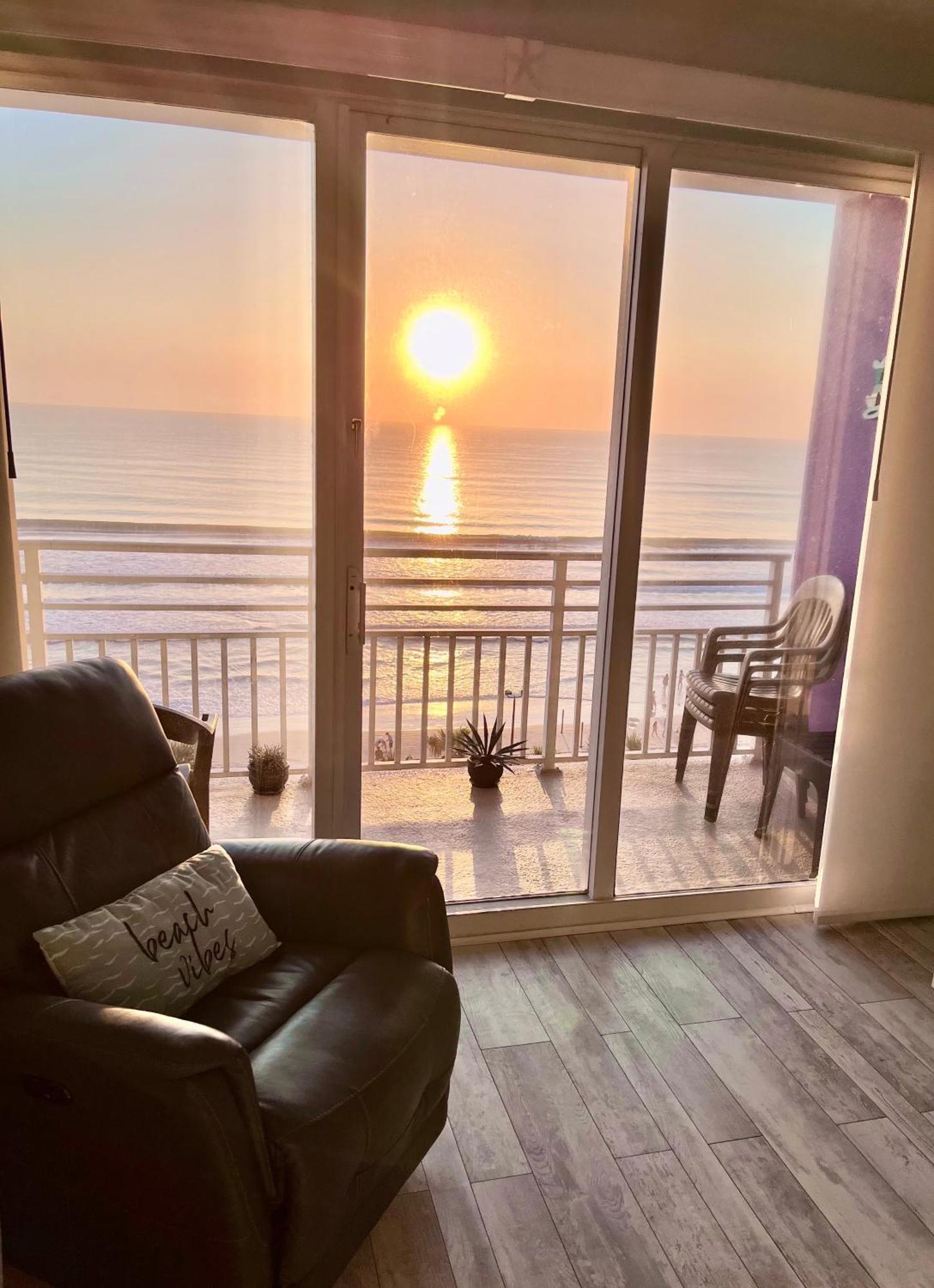 Ocean Walk Resort - Striking Ocean Front View Daytona Beach Exterior foto